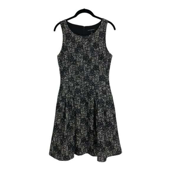 Banana Republic Black and White Floral Sleeveless A-line Midi  Dress size 6 - Picture 1 of 14